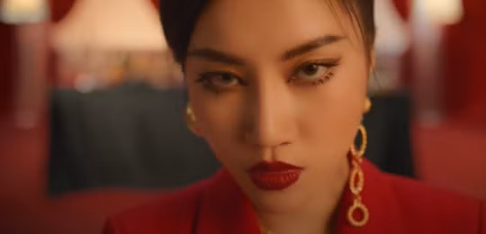 Phải chăng Orange tung MV "Ok anh đúng" để 'cà khịa' Châu Đăng Khoa