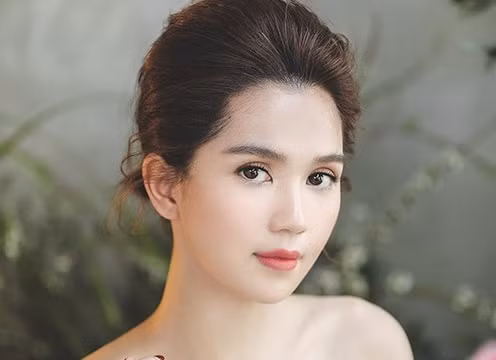 Có phải "Nữ hoàng nội y" Ngọc Trinh sắp lên xe hoa?