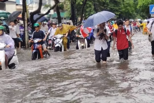 Ảnh hưởng của bão số 4, nhiều tỉnh thành có nguy cơ lũ quét, ngập úng trên diện rộng