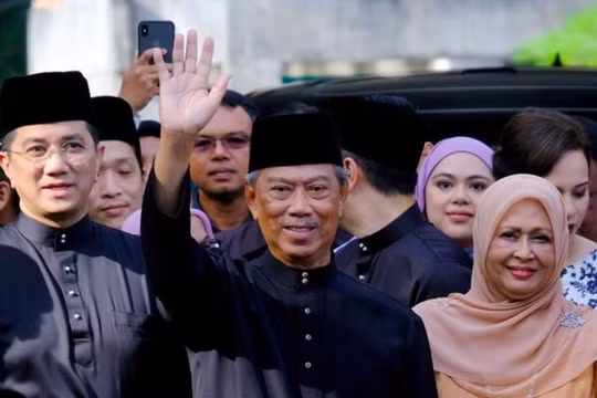 Thủ tướng Nguyễn Xuân Phúc gửi điện mừng tân Thủ tướng Malaysia