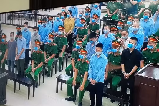 Xét xử 29 bị cáo thiêu chết 3 chiến sĩ Công an tại xã Đồng Tâm