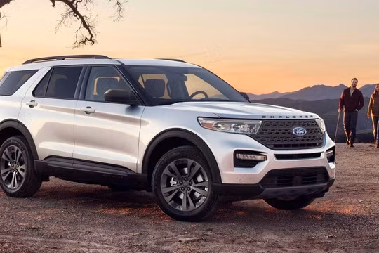 Mỹ: SUV cỡ lớn Ford Explorer bị triệu hồi do nguy cơ tai nạn từ lỗi cao su chân máy