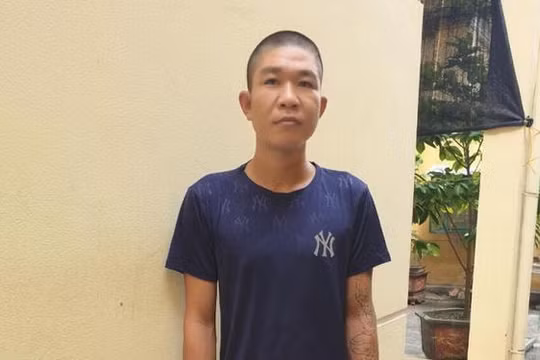 Bản tin pháp luật 8H: Khởi tố đối tượng đấm vào mặt Trung úy công an phường
