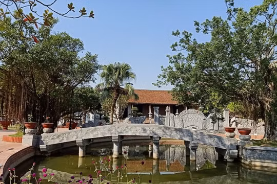 Đọc hai tập thơ “Hồn quê Trạng Trình” và “Bút sinh hương”