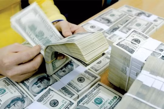 Tỷ giá ngoại tệ hôm nay 29/10: Thị trường tài chính thế giới bất ổn, đồng USD tăng trở lại