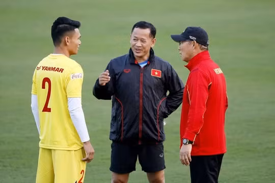 Vì Covid-19, ĐTQG và U22 Việt Nam chuyển về sân Việt Trì đá giao hữu?