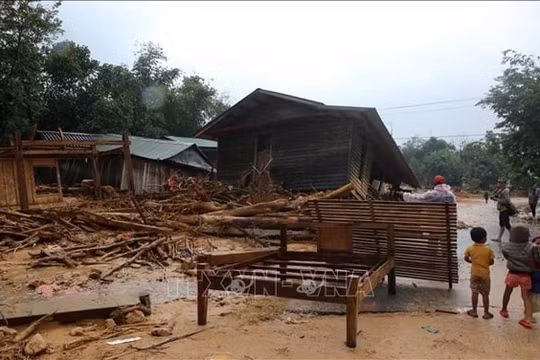 Hộ gia đình có nhà ở bị đổ, sập, trôi có thể được hỗ trợ 40 triệu đồng