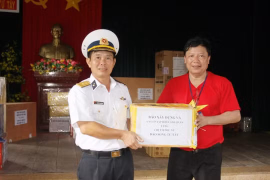 Nhà báo Tào Khánh Hưng: "Âm nhạc mang đến cho tôi niềm vui, thêm yêu cuộc sống và yêu đất nước con người hơn"