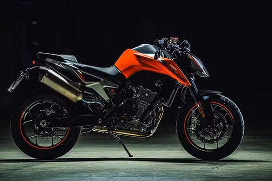 KTM Duke 790 2021 ra mắt tại Thái Lan
