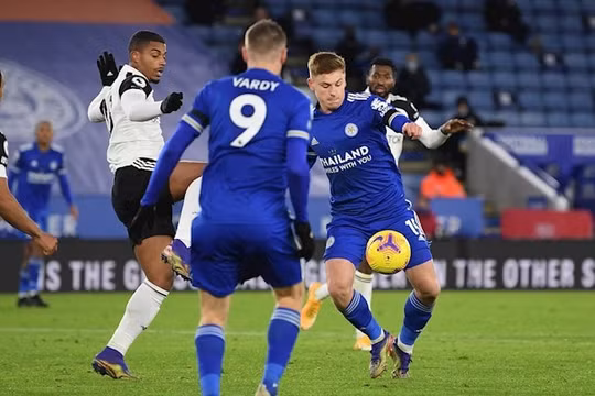 Leicester 1-2 Fulham: Leicester thất thủ trước tân binh