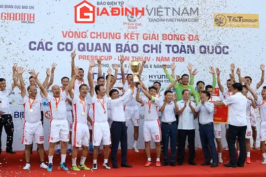 Khởi động Giải bóng đá các Cơ quan Báo chí toàn quốc lần thứ 5