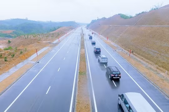 Vững tin nắm bắt thời cơ mới, vận hội mới
