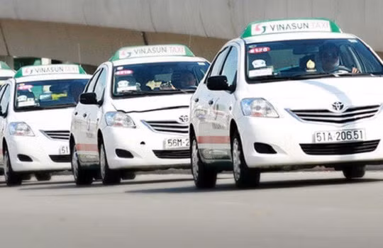 Grab buộc phải bồi thường cho Vinasun 4,8 tỷ đồng