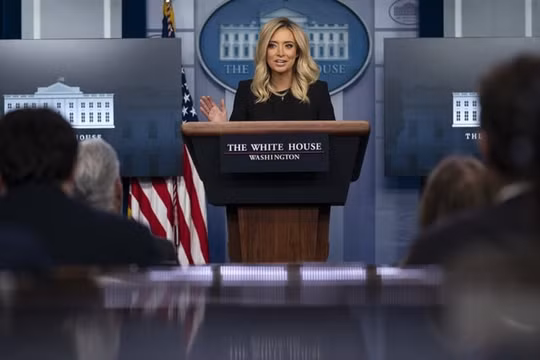 Những “người đàn bà truyền thông” của ông Donald Trump