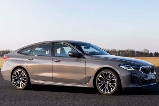 BMW 6-Series Gran Turismo 2021 ra mắt