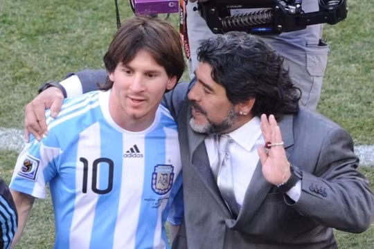 Bộ đôi ngôi sao Messi, Ronaldo tri ân xúc động Diego Maradona
