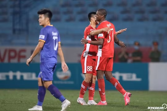 Viettel FC nhận tin không vui trước chuyến làm khách trên sân Hà Tĩnh