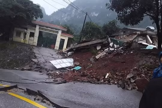 Sạt lở đất ở đồn biên phòng Cha Lo, cán bộ chiến sĩ may mắn thoát nạn