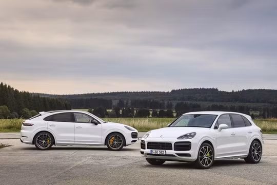 Mỹ: Jaguar Land Rover muốn cấm nhập khẩu xe Audi, Porsche và Lamborghini