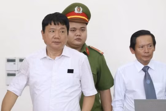 Ông Đinh La Thăng lại ra tòa trong vụ án bán quyền thu phí cao tốc