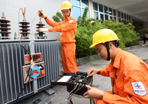 EVN hiệu chỉnh hóa đơn điện cho khách hàng do sai số công tơ