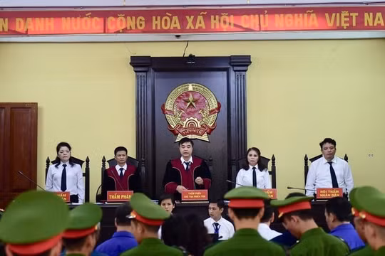 Gian lận thi cử Sơn La: 700 triệu đồng để nâng điểm cho 1 thí sinh