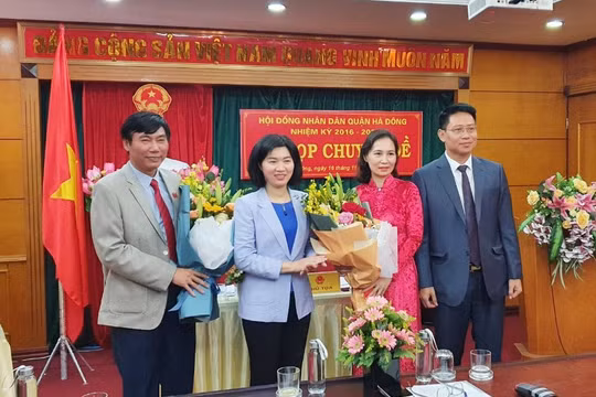 Hà Nội: Bà Cấn Thị Việt Hà được bầu làm Chủ tịch UBND quận Hà Đông