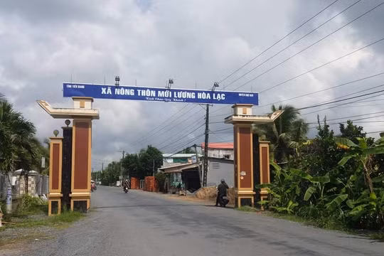 Tiền Giang: Trường gà “khủng” gần nhà Chủ tịch xã nông thôn mới !?