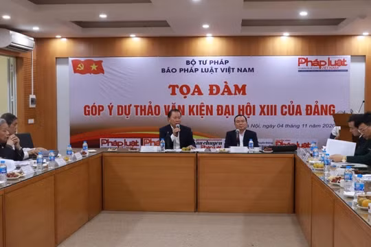 Tập hợp ý kiến chuyên gia góp ý dự thảo văn kiện Đại hội XIII
