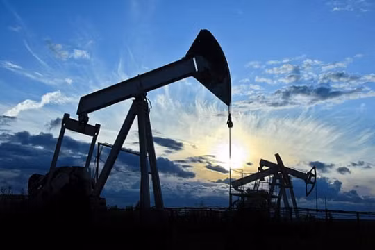Giá xăng dầu hôm nay 7/7: Giá dầu tăng trở lại do OPEC+ thắt chặt nguồn cung