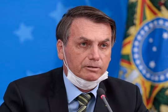 Tổng thống Brazil có dấu hiệu nhiễm Covid-19