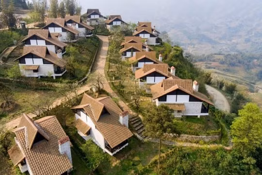 Lào Cai: Hàng loạt sai phạm tại dự án Mercure SaPa Resort & Spa