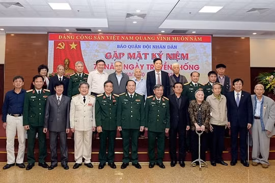 Báo Quân đội nhân dân gặp mặt kỷ niệm 70 năm Ngày truyền thống