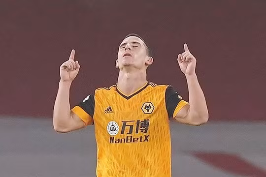 Arsenal 1-2 Wolves: Arsenal đánh rơi chiến thắng trên sân nhà