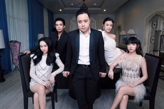 Đạo diễn Victor Vũ triệu hồi Hà Lan - 'Mắt Biếc', Lan Ngọc – Diễm My 9x từ bạn thân hóa kẻ thù
