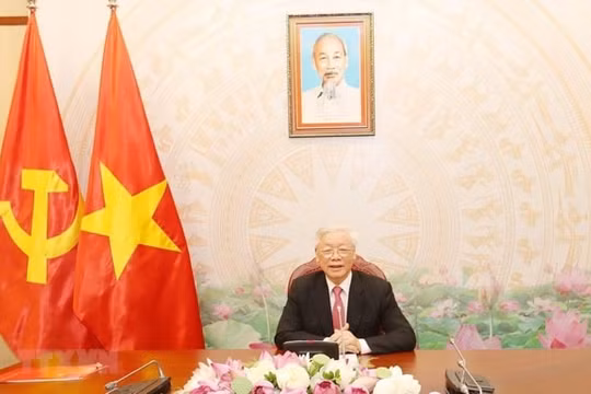 Tổng Bí thư, Chủ tịch nước Nguyễn Phú Trọng điện đàm với Thủ tướng Campuchia