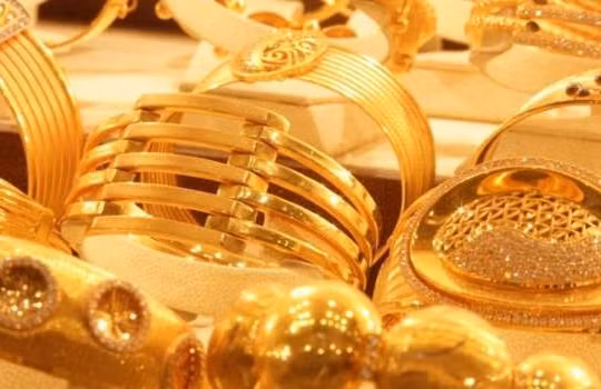 Giá vàng hôm nay 9/7: Tăng "phi mã", chạm ngưỡng cao "không tưởng" 1.800 USD/ounce