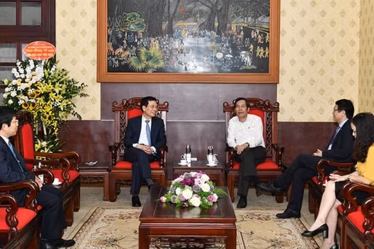 Bộ trưởng Bộ Thông tin & Truyền thông Nguyễn Mạnh Hùng chúc mừng Hội Nhà báo Việt Nam nhân 70 năm ngày thành lập