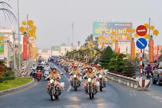 Tổ chức Hội nghị tổng kết Chiến lược quốc gia bảo đảm trật tự ATGT đường bộ