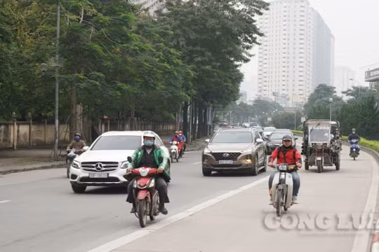 Chất lượng không khí ở Hà Nội và TP. HCM vẫn kém dù đang giãn cách xã hội