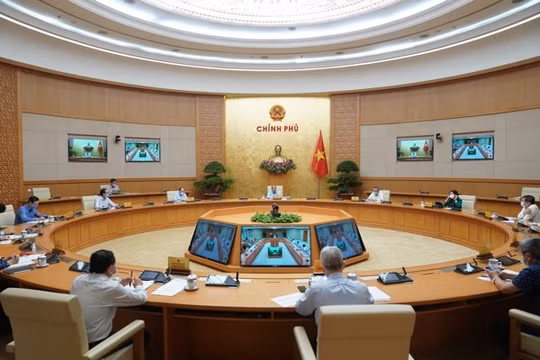 Thủ tướng Nguyễn Xuân Phúc chủ trì họp Ban Chỉ đạo điều hành giá