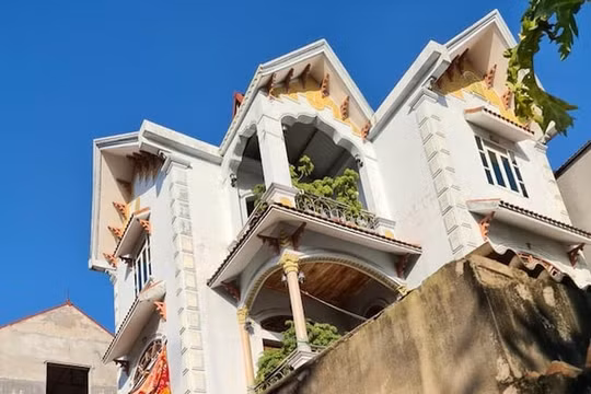 Bắc Giang: Ở nhà 3 tầng vẫn lọt danh sách hộ nghèo!
