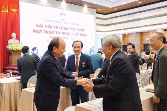 Thủ tướng dự Đại hội Thi đua yêu nước Mặt trận Tổ quốc Việt Nam