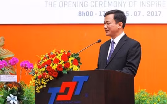 Cách hết chức vụ trong Đảng đối với Hiệu trưởng Đại học Tôn Đức Thắng