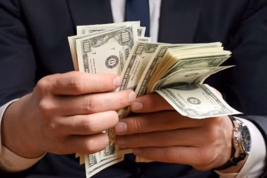 Tỷ giá ngoại tệ ngày 27/7: Đồng USD tiếp tục giảm giá khi nhà đầu tư 'đổ xô' tích trữ vàng