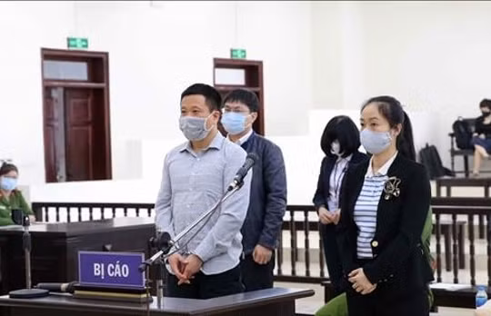 Khởi tố vụ "nhận tiền lãi ngoài" của Ngân hàng OceanBank