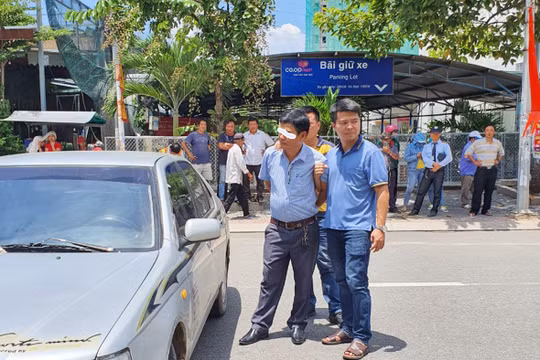 Bà Rịa - Vũng Tàu: Bắt phóng viên đang nhận tiền doanh nghiệp