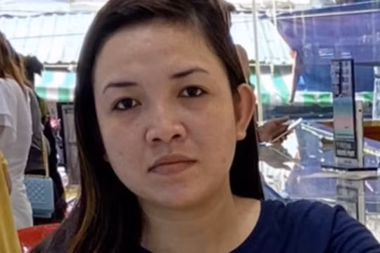 Bản tin pháp luật 8H: Thủ đoạn của nữ quái lừa bán khẩu trang "xuyên quốc gia" để lấy tiền mua vàng