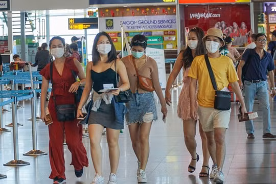 Hơn 200 khách du lịch kẹt ở Đà Nẵng sẽ được trở về nhà sớm