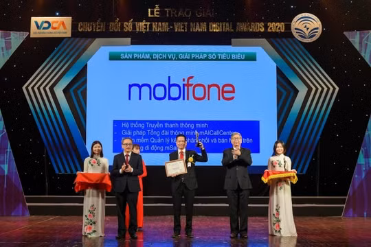 MobiFone nhận giải thưởng chuyển đổi số Việt Nam 2020